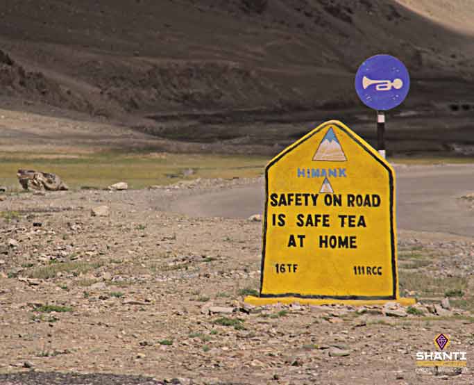 Road Signs in ladakh
