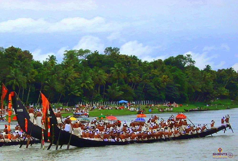 Vallam kali Boat Race in Kerala